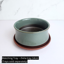 Load image into Gallery viewer, The Leaferie Zia Flowerpot. ceramic green pot