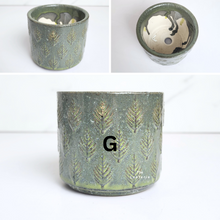 Load image into Gallery viewer, The Leaferie Petit Pots series 15. ceramic small pots. 9 designs
