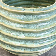 Load image into Gallery viewer, Laurel Flowerpot (2 Colors)