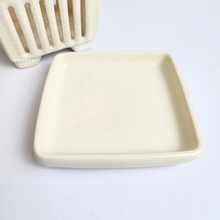 Load image into Gallery viewer, The Leaferie Leia Orchid pot with tray. Ceramic material. green and white colour