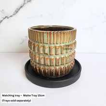 Load image into Gallery viewer, Astrid Flowerpot (2 designs)