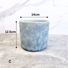 Load image into Gallery viewer, Freya Flowerpot