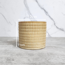 Load image into Gallery viewer, The Leaferie Iria yellow planter. ceramic material . front view and size