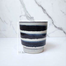 Load image into Gallery viewer, Makoto Flowerpot