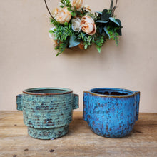 Load image into Gallery viewer, The Leaferie Etain planter. made from ceramic. 2 colours front view