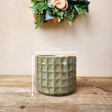Load image into Gallery viewer, The Leaferie Creidna green ceramic plant pot. front view size