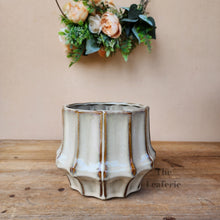 Load image into Gallery viewer, The Leaferie Imogen beige ceramic flowerpot