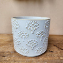 Load image into Gallery viewer, The Leaferie Lylla pot. 2 sizes and 3 colours