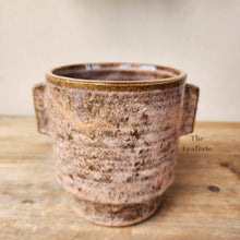 Load image into Gallery viewer, The Leaferie Etienne planter. ceramic pot. front view