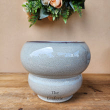Load image into Gallery viewer, The Leaferie Cedric ceramic pot. 2 designs . front view of Design A