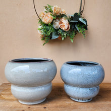 Load image into Gallery viewer, Cedric Flowerpot