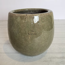 Load image into Gallery viewer, The Leaferie Vespasian green glossy ceramic pot