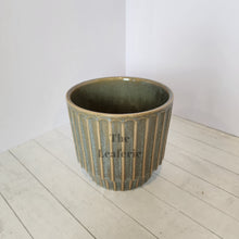 Load image into Gallery viewer, The Leaferie Romain pot. red and green colour . ceramic planter. front view of pot B