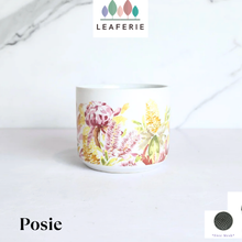 Load image into Gallery viewer, Posie Flowerpot