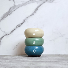 Load image into Gallery viewer, The Leaferie Bonsai tray series 25. 3 colours and 2 sizes. front photo of 3 colours