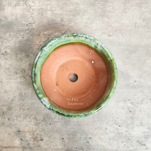 Load image into Gallery viewer, The Leaferie Bonsai planter series 23 . rounc zisha trays with 5 colours. top view