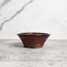 Load image into Gallery viewer, The Leaferie Bonsai planter series 23 . rounc zisha trays with 5 colours. front view of design E
