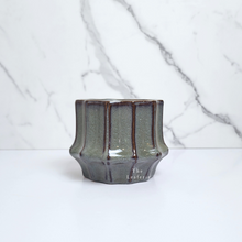 Load image into Gallery viewer, The Leaferie Lilo planter. blue and green colour. ceramic material . 3 designs. Front view of design A