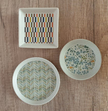 Load image into Gallery viewer, Trays with designs