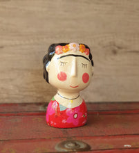 Load image into Gallery viewer, The Leaferie chinoiserie plant pot. ceramic figurine flowerpot . front view