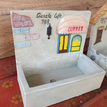 Load image into Gallery viewer, The Leaferie Laduree resin cafe pot