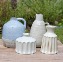 Load image into Gallery viewer, The Leaferie vases. ceramic pot