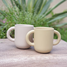 Load image into Gallery viewer, The Leaferie Mr. Potato pot. 2 sizes ceramic pot