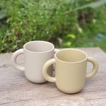 Load image into Gallery viewer, The Leaferie Mr. Potato pot. 2 sizes ceramic pot