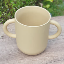 Load image into Gallery viewer, The Leaferie Mr. Potato pot. 2 sizes ceramic pot