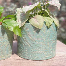Load image into Gallery viewer, The Leaferie Majorca ceramic pot. 2 colours