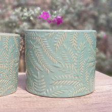 Load image into Gallery viewer, The Leaferie Majorca ceramic pot. 2 colours