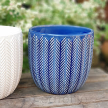 Load image into Gallery viewer, The Leaferie Oia Pot. 2 colours blue and white. ceramic material