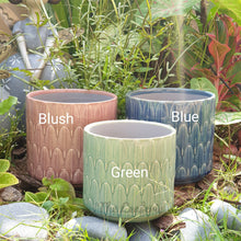 Load image into Gallery viewer, The Leaferie Icaria flowerpot. 2 sizes and 3 colours. ceramic material