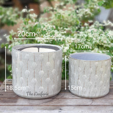 Load image into Gallery viewer, The Leaferie Siena ceramic flowerpot. 3 sizes