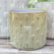 Load image into Gallery viewer, The Leaferie Siena ceramic flowerpot. 3 sizes