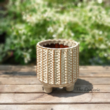 Load image into Gallery viewer, The Leaferie Kamet beige ceramic pot.