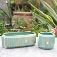 Load image into Gallery viewer, The Leaferie Alexandria pot .front view . Measurement