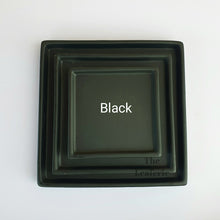 Load image into Gallery viewer, The Leaferie Square Matte trays. 8 colours and 3 sizes.black