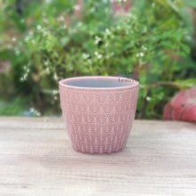 Load image into Gallery viewer, The Leaferie Thelon red flowerpot. ceramic material