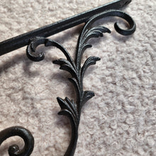 Load image into Gallery viewer, The Leaferie Cast Iron hanging hook 1 . front view