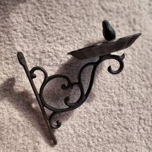 Load image into Gallery viewer, The Leaferie Cast Iron wall hanging hook 6 . front view