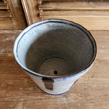 Load image into Gallery viewer, The Leaferie Chienti plant pot . ceramic planter. top view