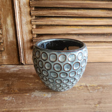 Load image into Gallery viewer, The Leaferie Eisen blueish ceramic pot. front view