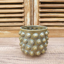 Load image into Gallery viewer, The Leaferie Pinka pot. 3 colours ceramic pot with studs.