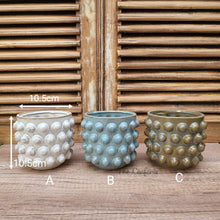 Load image into Gallery viewer, The Leaferie Pinka pot. 3 colours ceramic pot with studs.