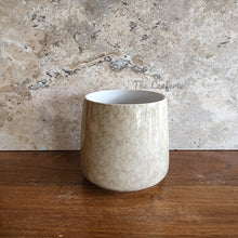 Load image into Gallery viewer, The Leaferie Loire flowerpot. 3 colours ceramic pot.