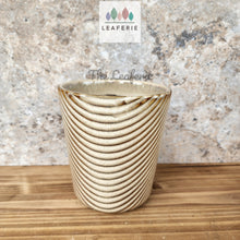 Load image into Gallery viewer, The Leaferie Adrien plant pot front view