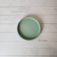 Load image into Gallery viewer, The Leaferie Matte round trays . 8 colours. ceramic and 4 sizes green colour
