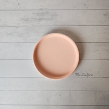Load image into Gallery viewer, The Leaferie Matte round trays . 8 colours. ceramic and 4 sizes pink colour