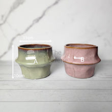 Load image into Gallery viewer, The Leaferie claude plant pot. ceramic 2 colours planter . front view size